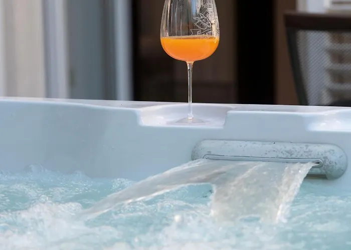Barbara With Private Pool Appartement *
