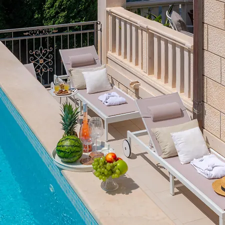 דירה Barbara With Private Pool