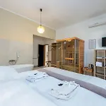 Barbara With Private Pool Διαμέρισμα *