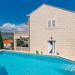 Διαμέρισμα Barbara With Private Pool *